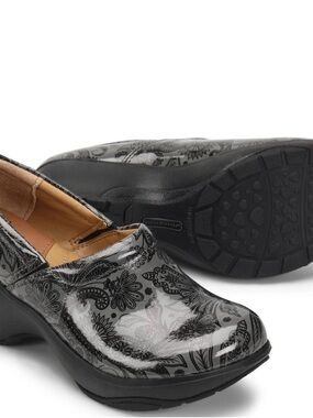 Nurse Mates Gray and Black Floral Pillowtop Clog